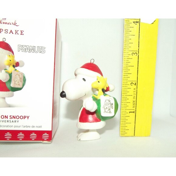 Hallmark Ornament 2017 Spotlight on Snoopy 20th Anniversary Christmas Woodstock - Picture 12 of 15